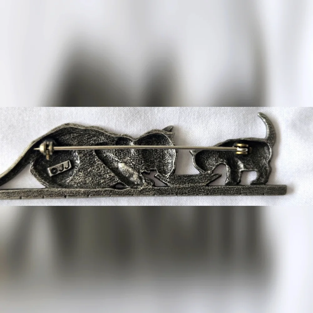 2 JJ Jonette Pewter Whimsical Novelty Cat Pins Brooches